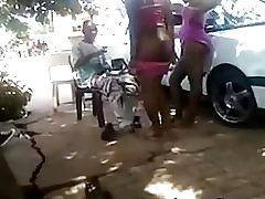 Гладкая ебля putaria на улице