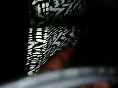 Касаясь Зрелые положить палец до зрелых p2