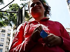 Я просто спросил ее, если она хочет ебать