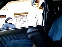 Флэш-первый взгляд в сторону и затем увидеть его фронт